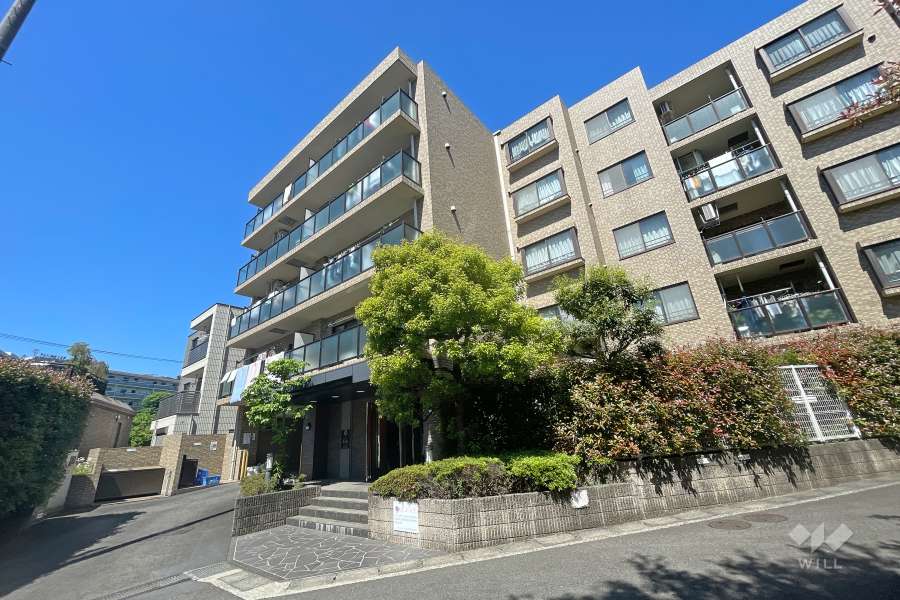 プリンスハイツ梶ヶ谷弐番館の外観（南東側から）