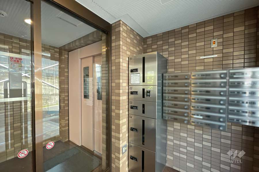 宅配ボックスと共用ポスト