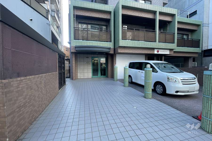 敷地の出入り口