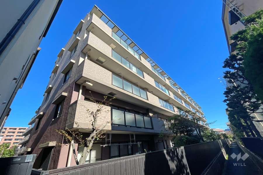 ライオンズガーデン武蔵中原の外観（南西側から）