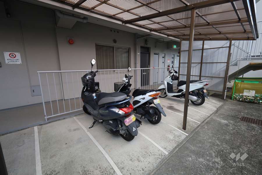 バイク置場