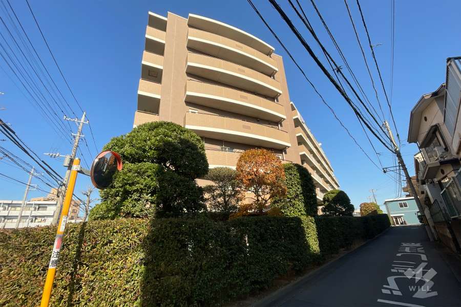 フォルスコート多摩川久地の外観（南東側から）
