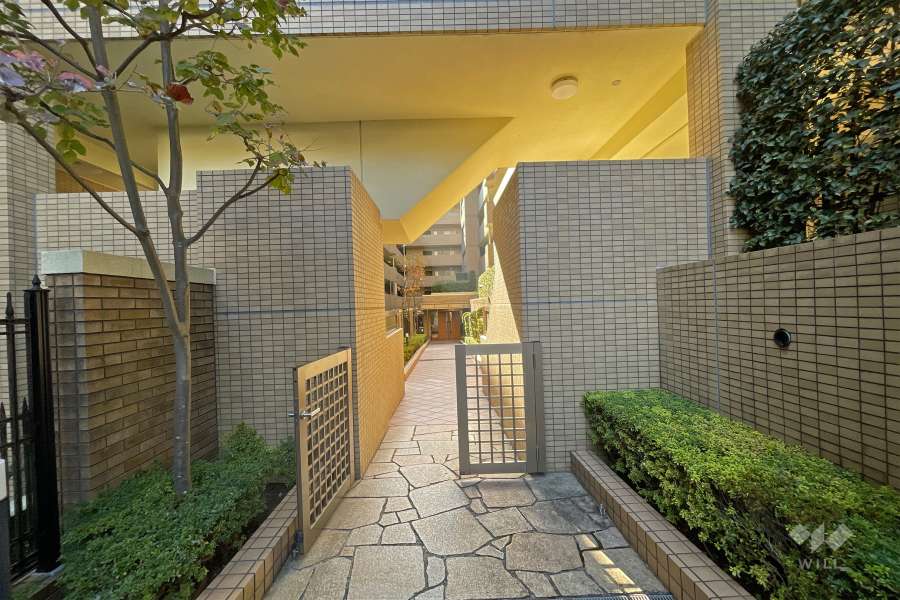 エントランスアプローチ