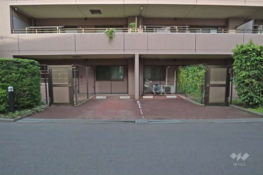 敷地内駐車場（屋外平面式）