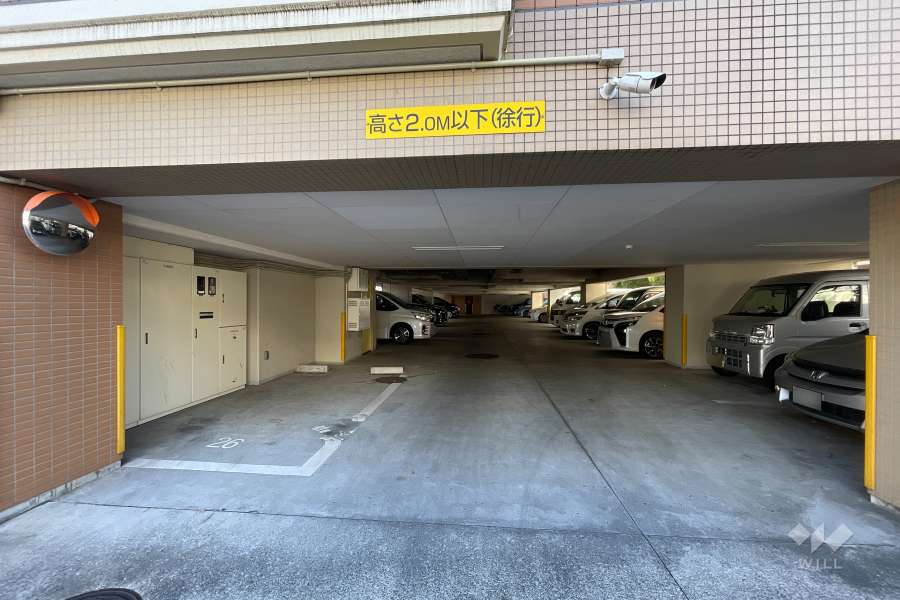 敷地内駐車場（屋内平面式）