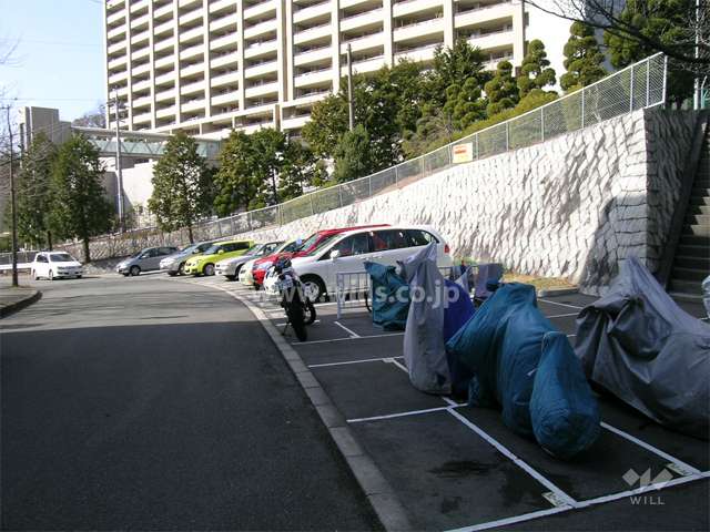 平面の敷地内駐車場