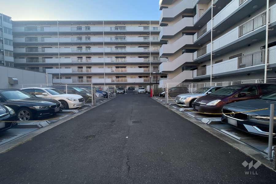 敷地内駐車場（屋外機械式）