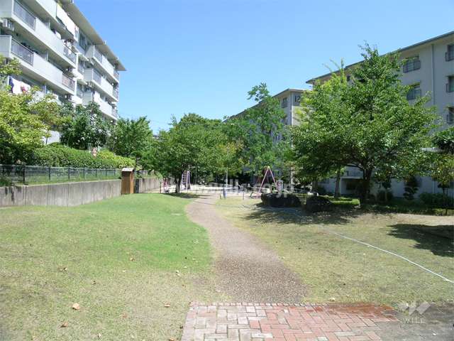 敷地内の公園