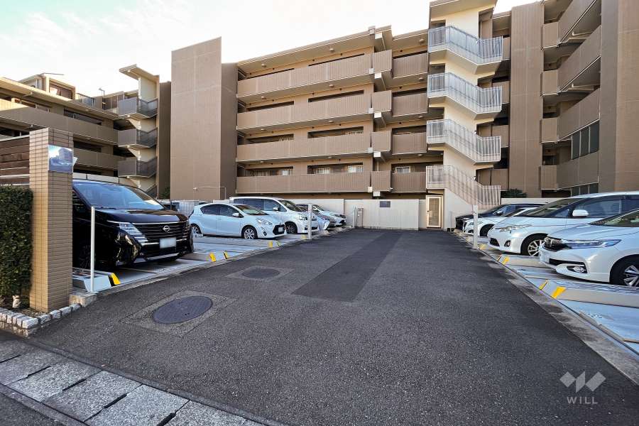 敷地内駐車場（屋外機械式）