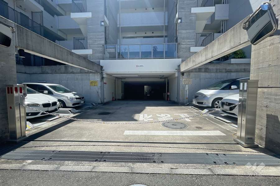 敷地内駐車場（屋外機械式）