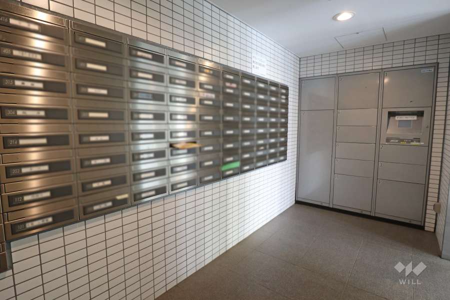 共用ポストと宅配ボックス