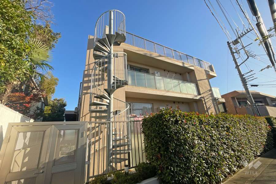 エルサフィーロ２５の外観（南西側から）