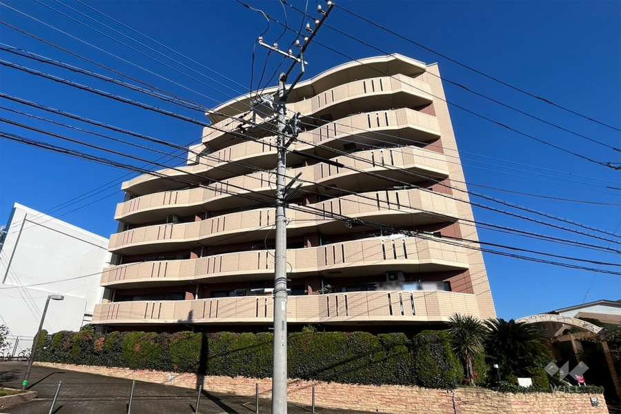 コアマンションリバーフロント二子多摩川の外観（南東側から）