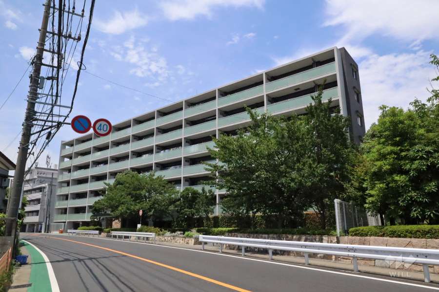 パークスクエア二子多摩川の外観（南東側から）