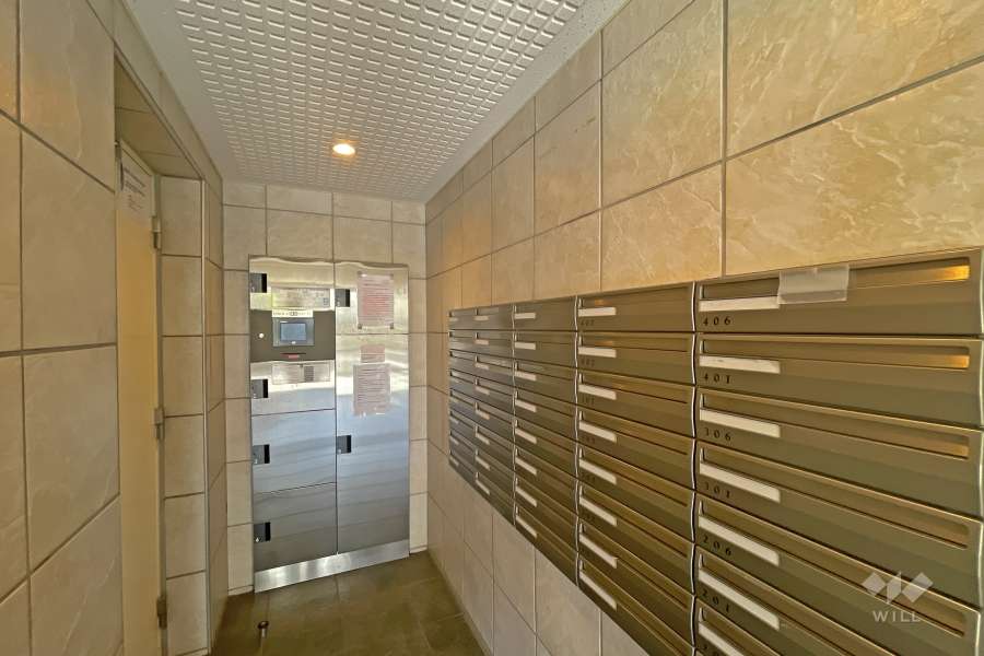 共用ポストと宅配ボックス