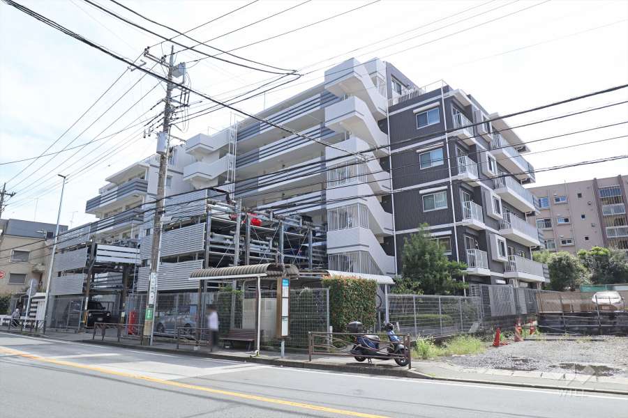 ベルドゥムール溝の口森林公園の外観(北西側から)