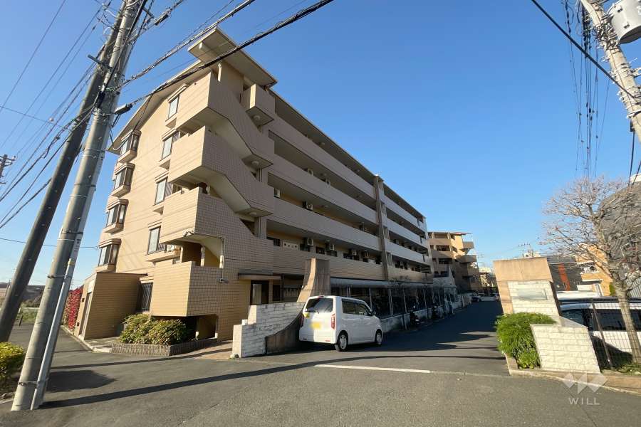ルアール多摩川フェリエの外観（北東側から）　　