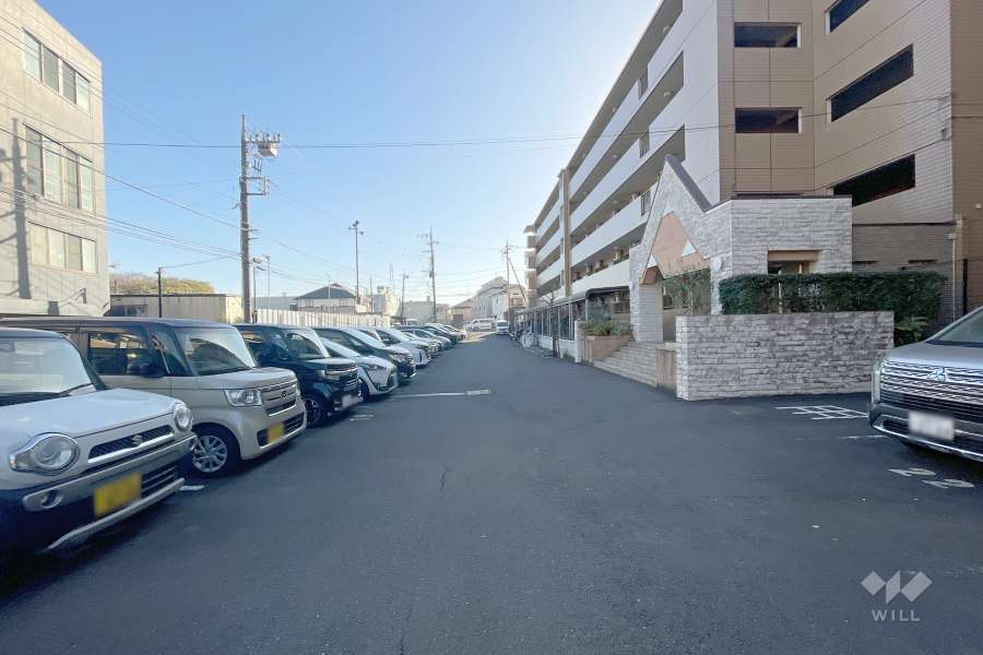 敷地内駐車場（屋外平面式）