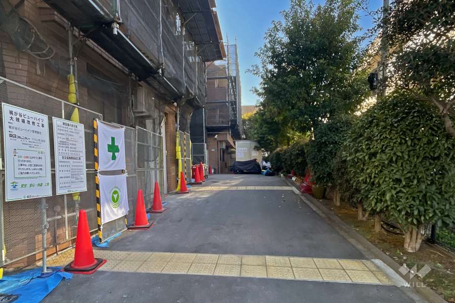 駐車場の出入り口