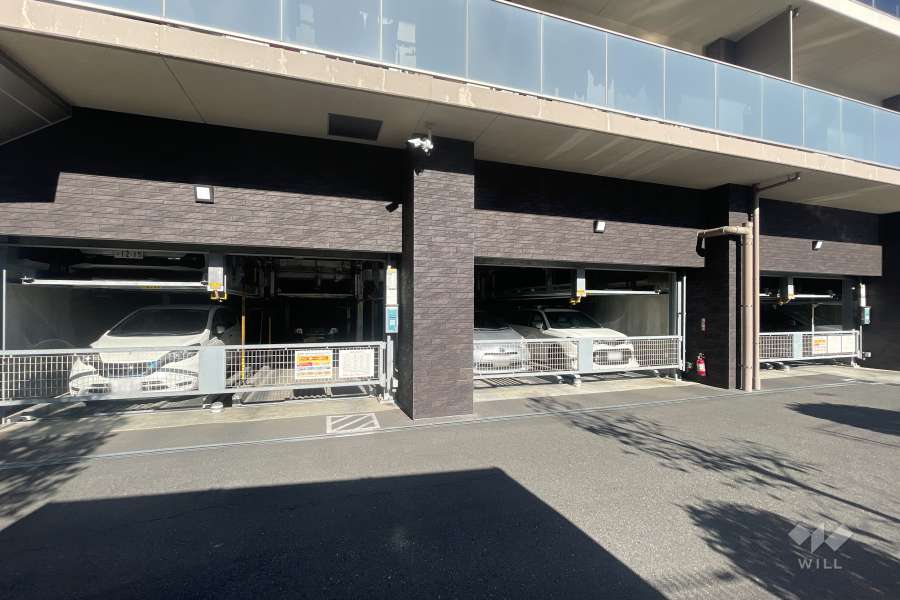 敷地内駐車場（屋内機械式）