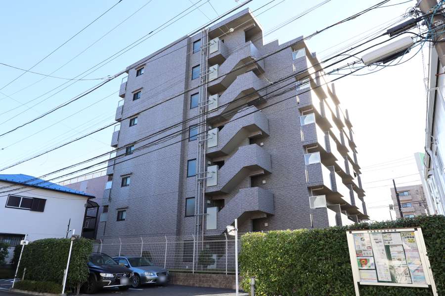 ルーブル武蔵新城の外観（北西側から）