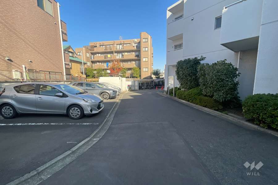 敷地内駐車場（屋外平面式）