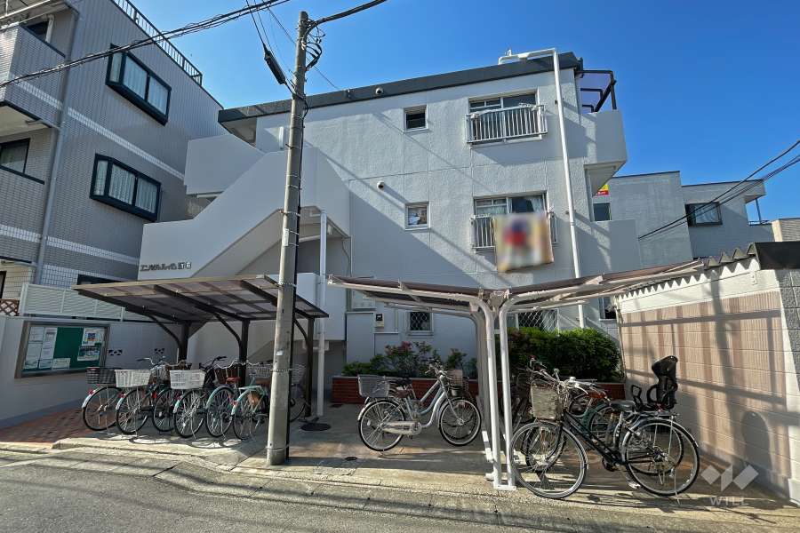 エンゼルハイム新城の外観（南側から）