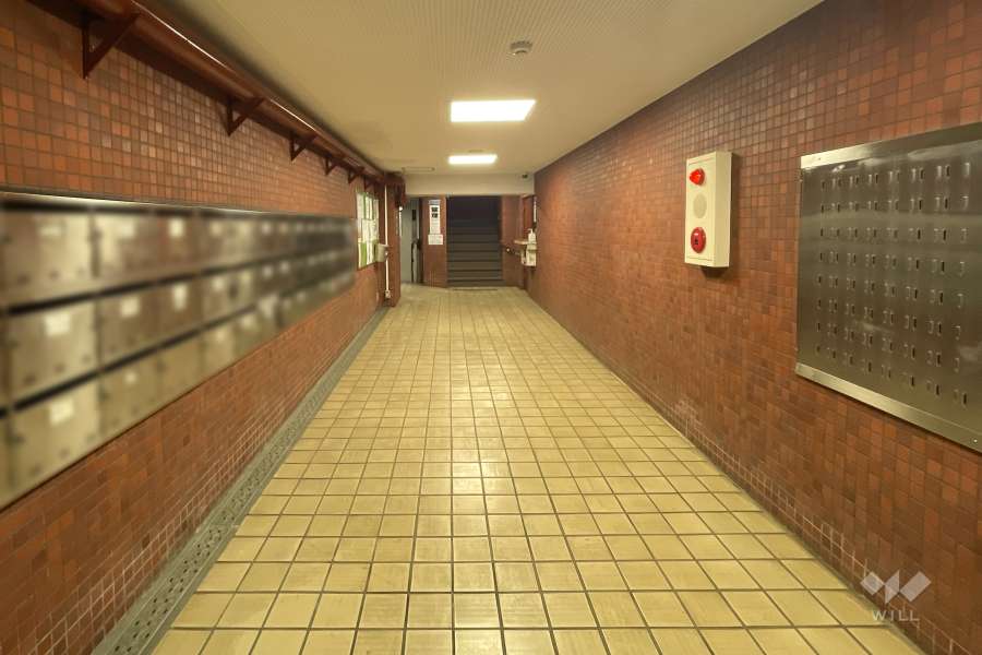 エントランスホール