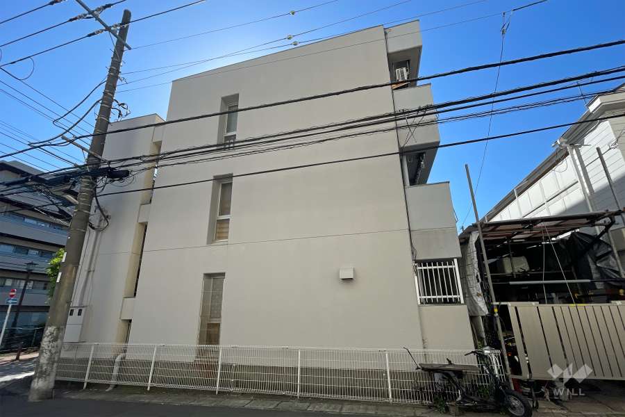マック第2溝ノ口マンションの外観（西側から）　