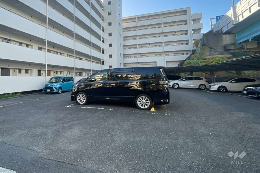 敷地内駐車場（屋外平面式）