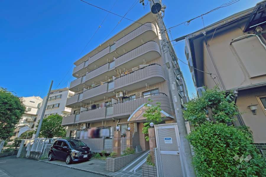 アーバンコート溝の口の外観（南西側から）