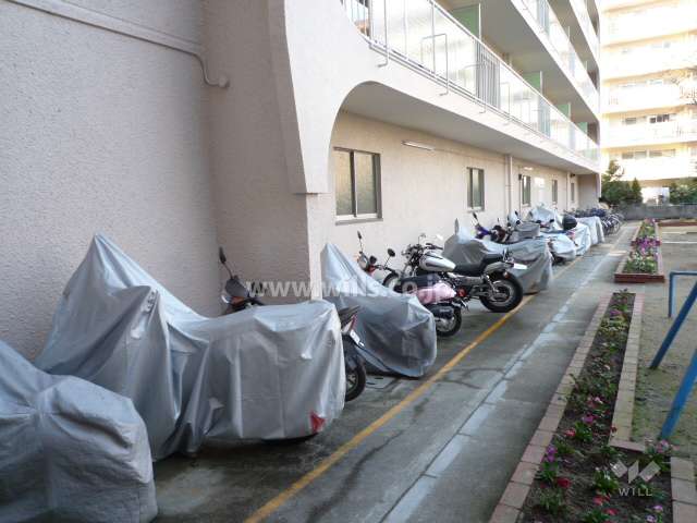 大型バイク置場