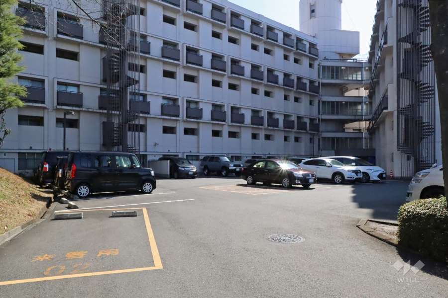 敷地内駐車場（屋外平面式）