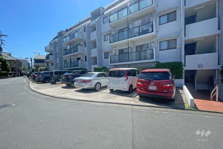 敷地内駐車場（屋外平面式）