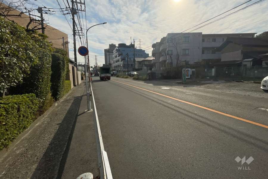 敷地南西側の前面道路　