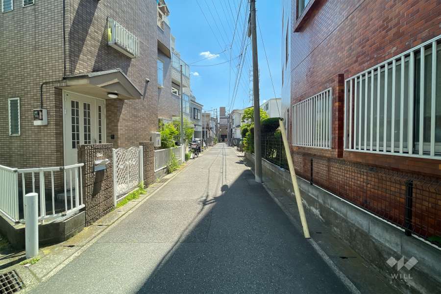 敷地の東側道路