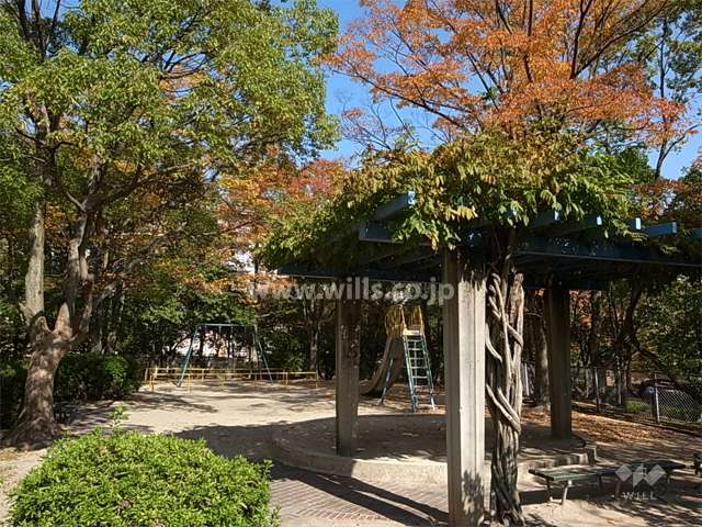 14棟の東側にある公園