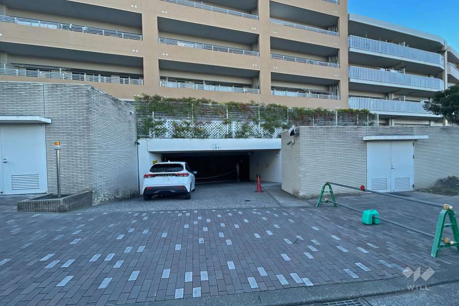 駐車場の出入り口