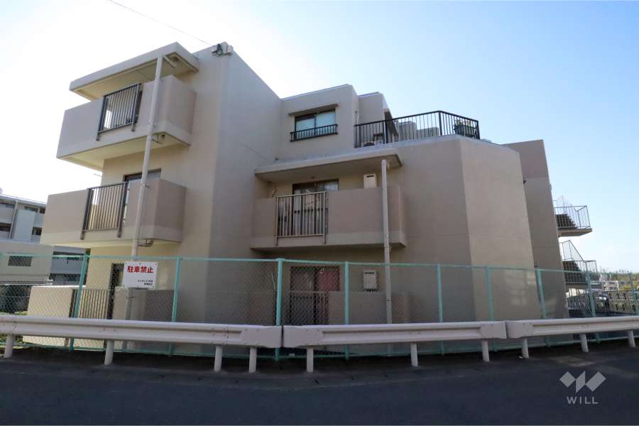 ルックハイツ日吉２号棟の外観(北東側から)