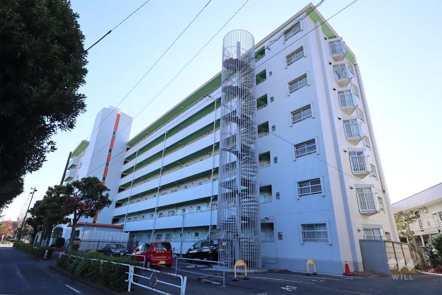 多摩川ハイホームの外観（北側から）