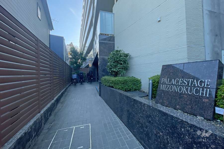 エントランスアプローチ