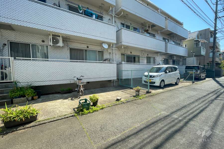 敷地内駐車場（屋外平面式）　