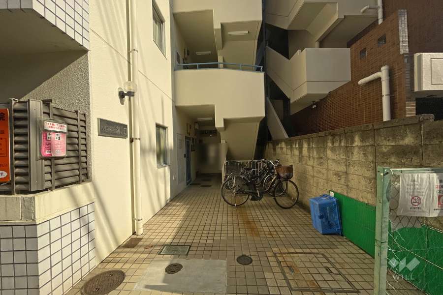 敷地の出入り口