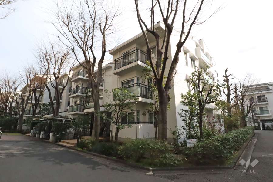 パークシティ溝の口J棟の外観(北西側から）