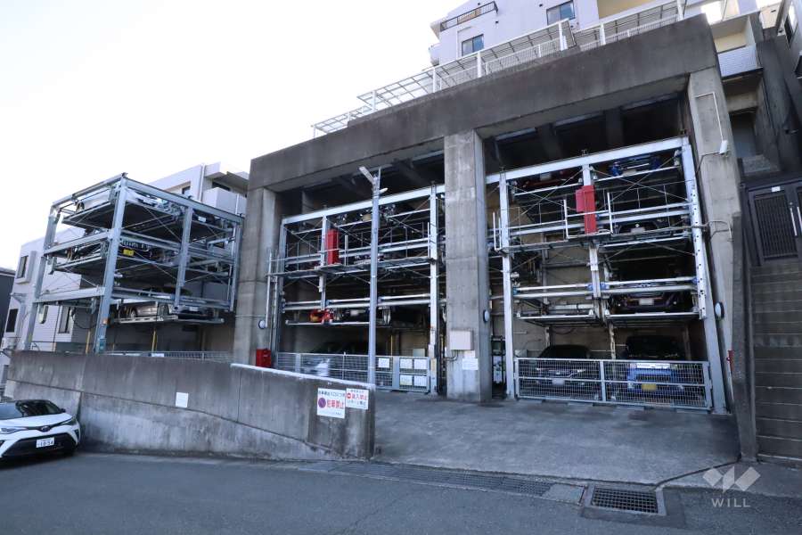 敷地内駐車場（屋外機械式）