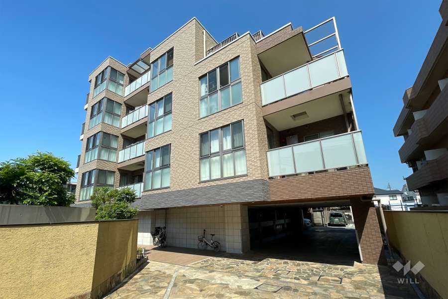 ミオカステーロ二子多摩川の外観（南東側から）