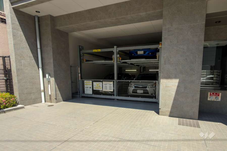 敷地内駐車場（屋内機械式）