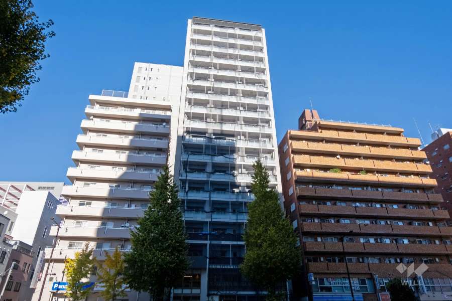 プラウド五反田の外観（南側から）