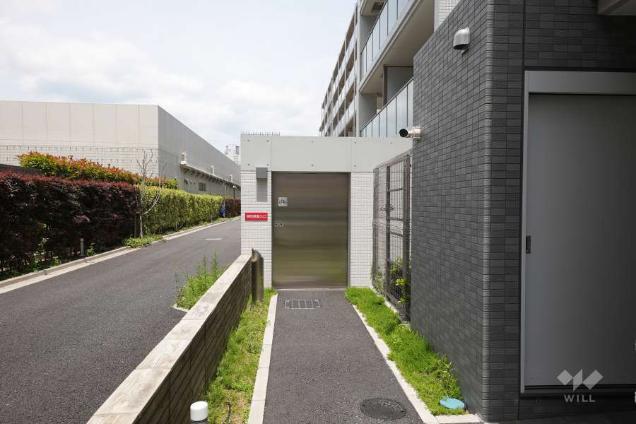 駐輪場の出入口