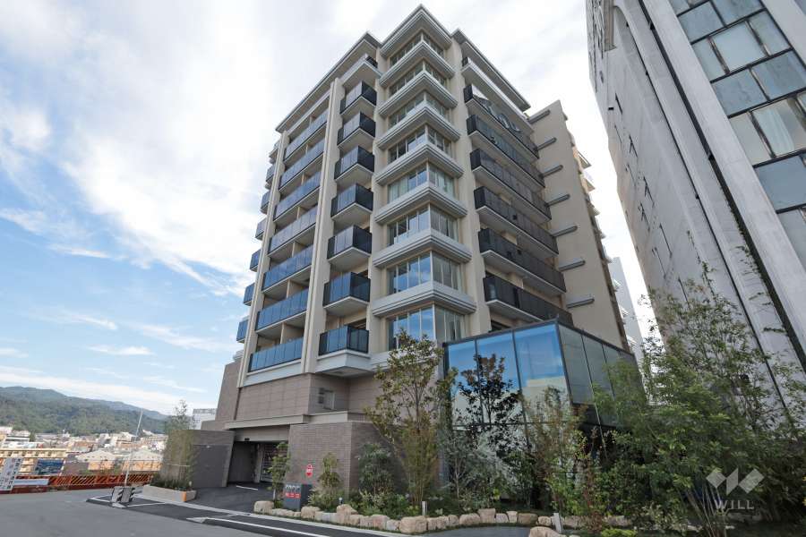 レ・ジェイド箕面船場 ノースレジデンスの外観（南西側から）